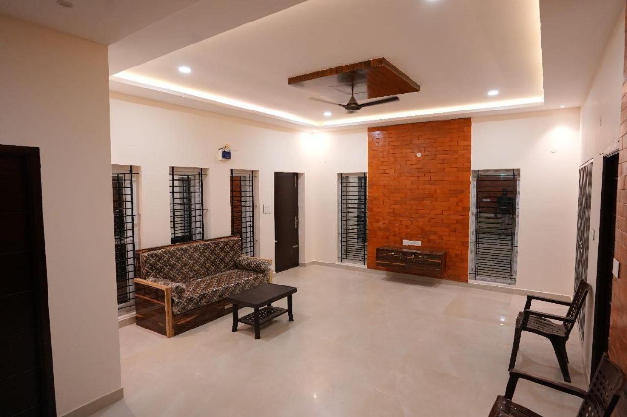 Melody Inn Luxury Home Stay Йеркод Экстерьер фото
