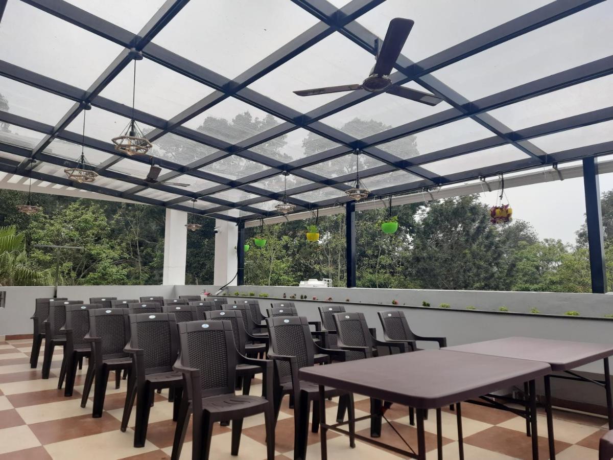 Melody Inn Luxury Home Stay Йеркод Экстерьер фото