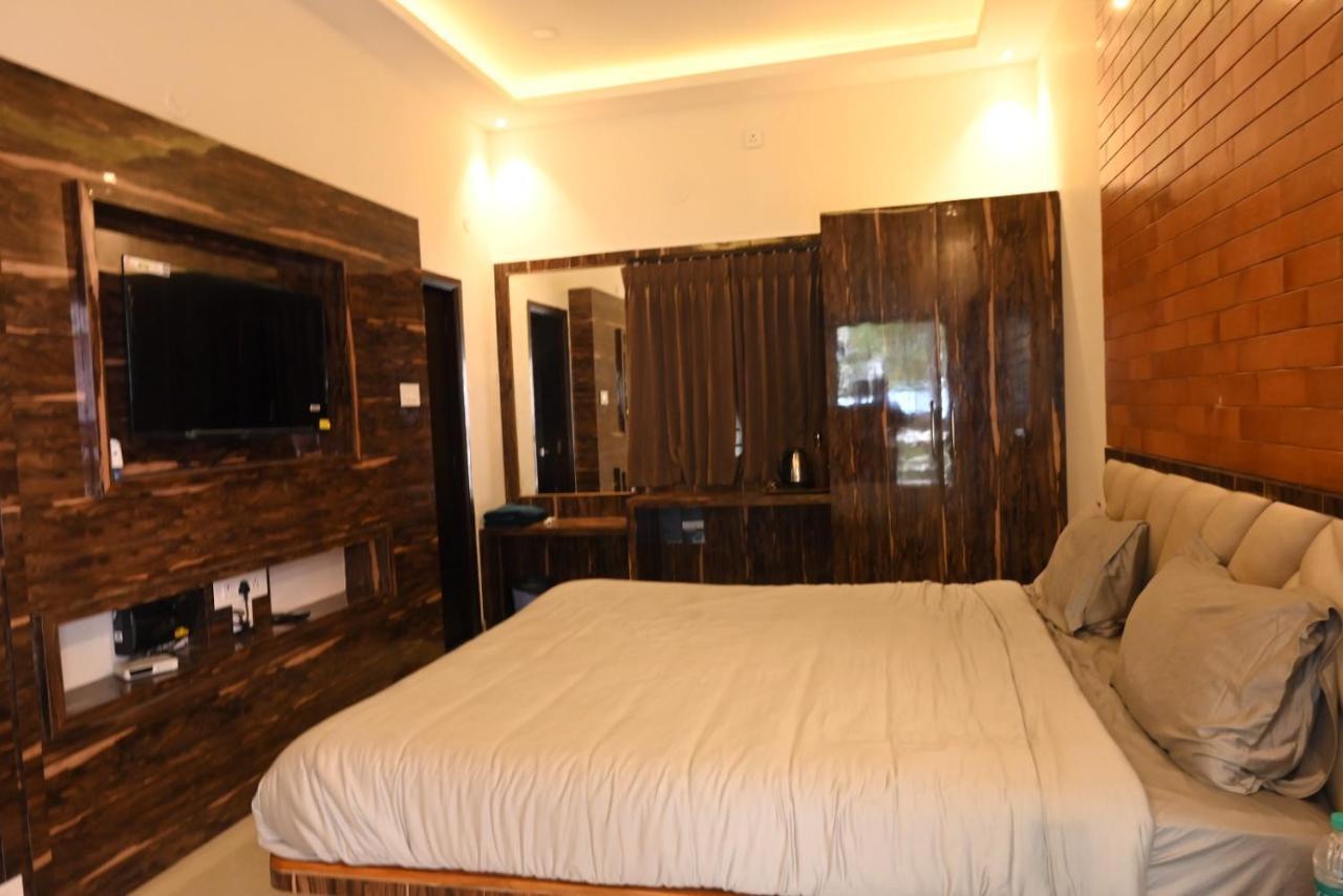 Melody Inn Luxury Home Stay Йеркод Экстерьер фото