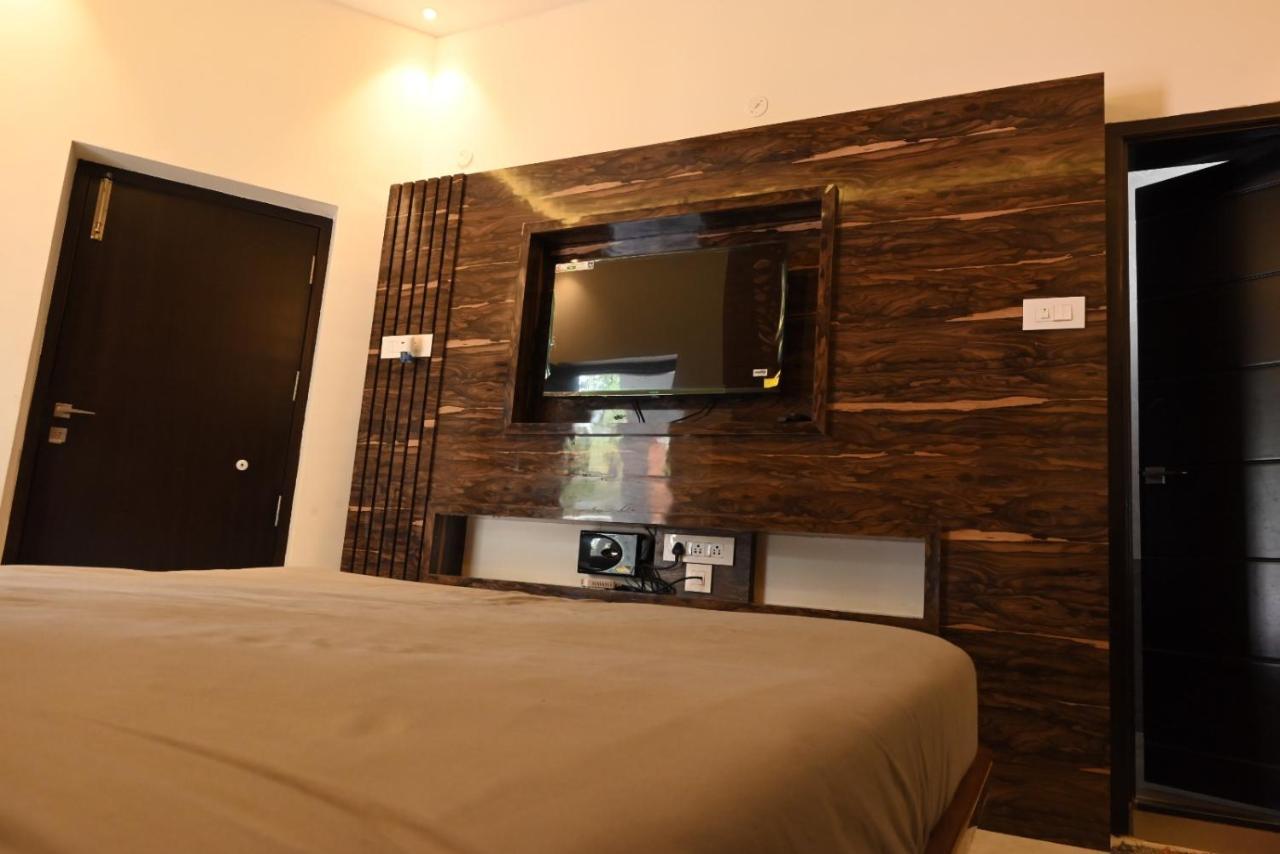 Melody Inn Luxury Home Stay Йеркод Экстерьер фото