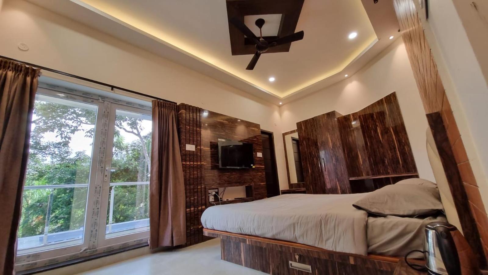 Melody Inn Luxury Home Stay Йеркод Номер фото